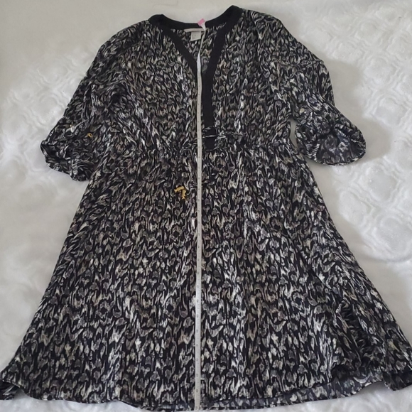 H & M Pattern Dress - Picture 6 of 8